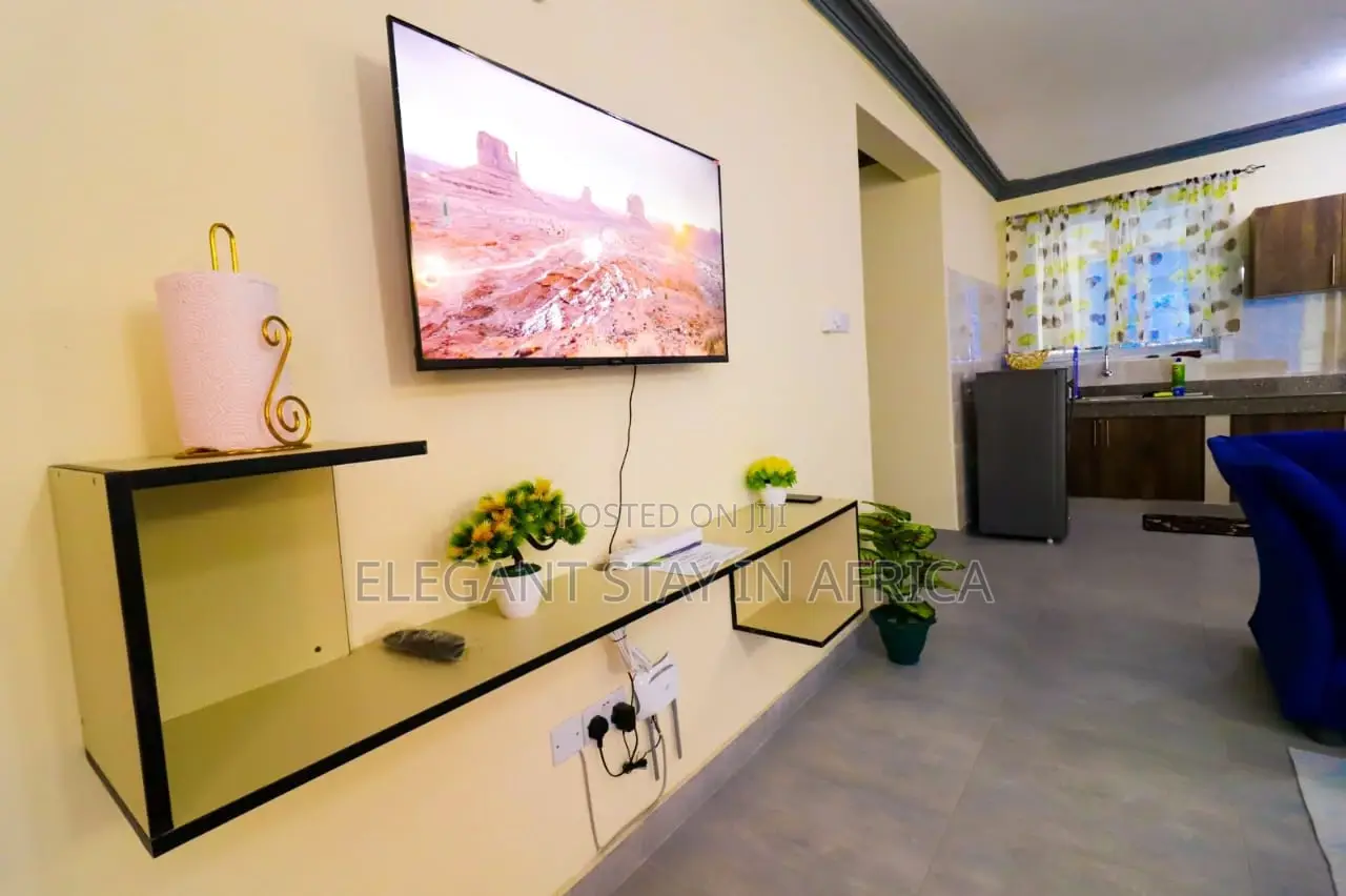 3 Bedroom Airbnb With 5 Beds and Pool at Nyali at Per Day