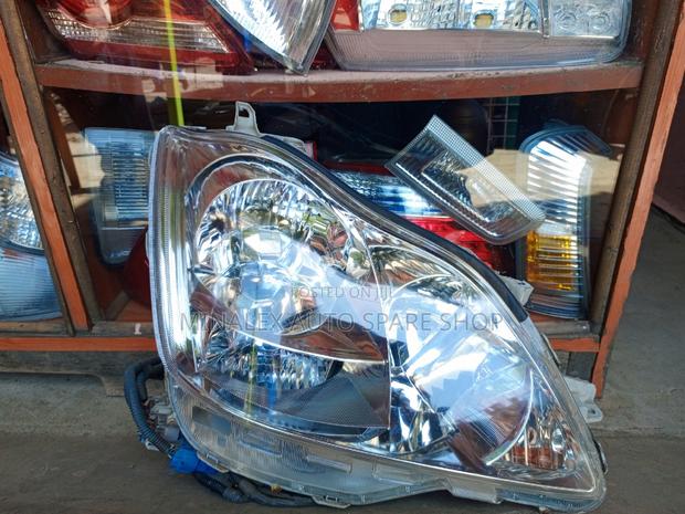 Toyota Crown 2006/7 Model RHS (313)Headlight - main view
