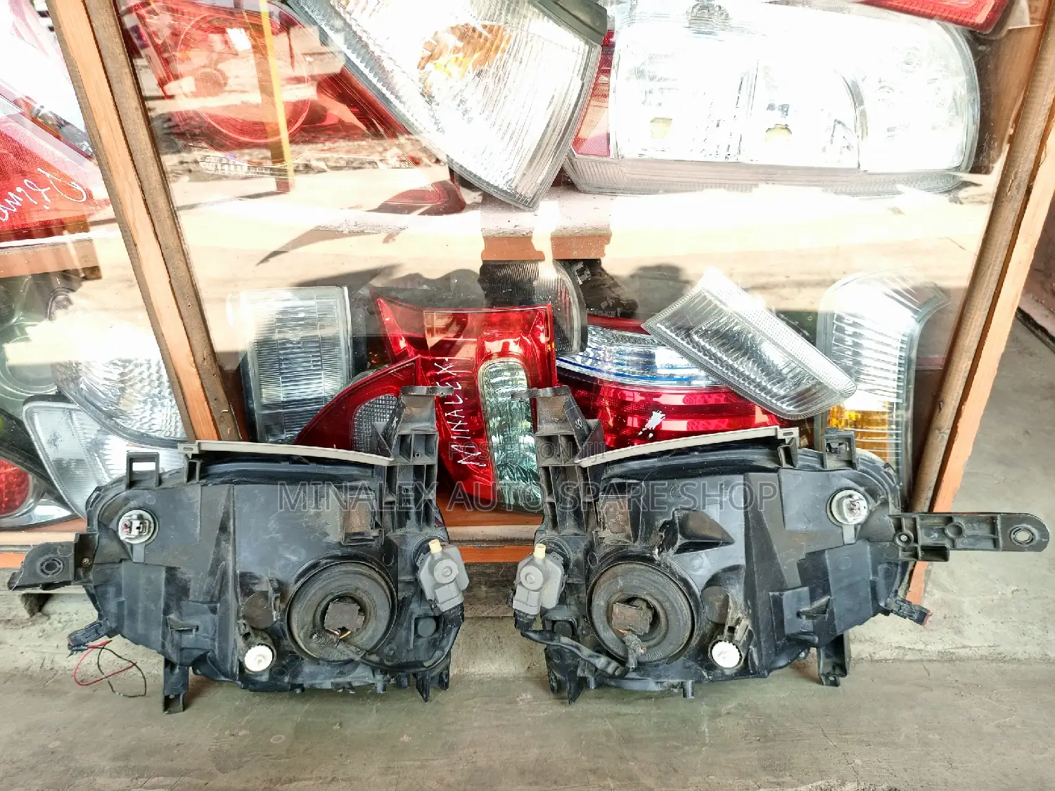 Nissan Cube 2008/9 Model Nonzenon Headlights