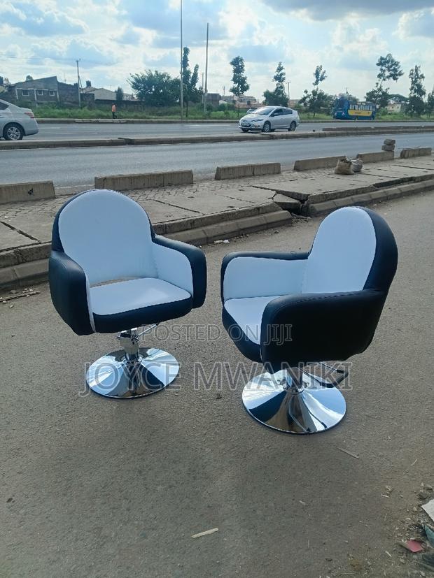 Salon Chairs With Hydraulic Machine, Black and White - thumbnail 3