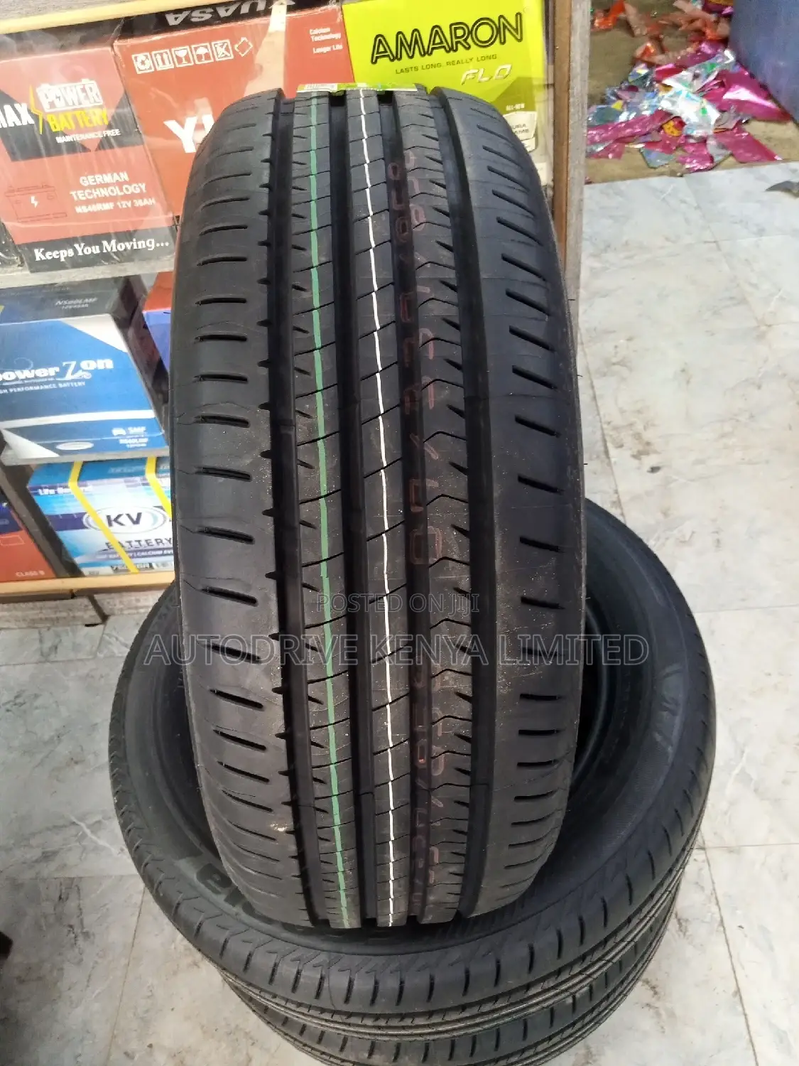 225/55r17 Bridgestone Tyre
