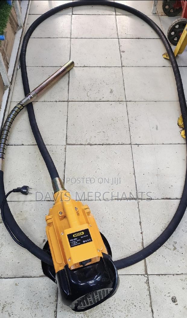 Concrete Vibrating Machine Powered by Electric Power - main view