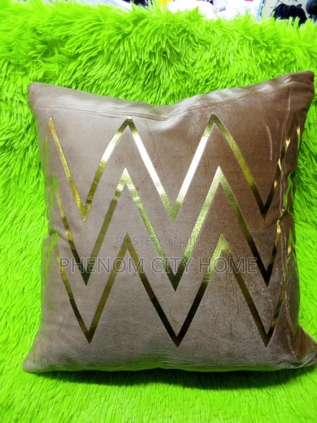 Throwpillow Cover Available - thumbnail 2