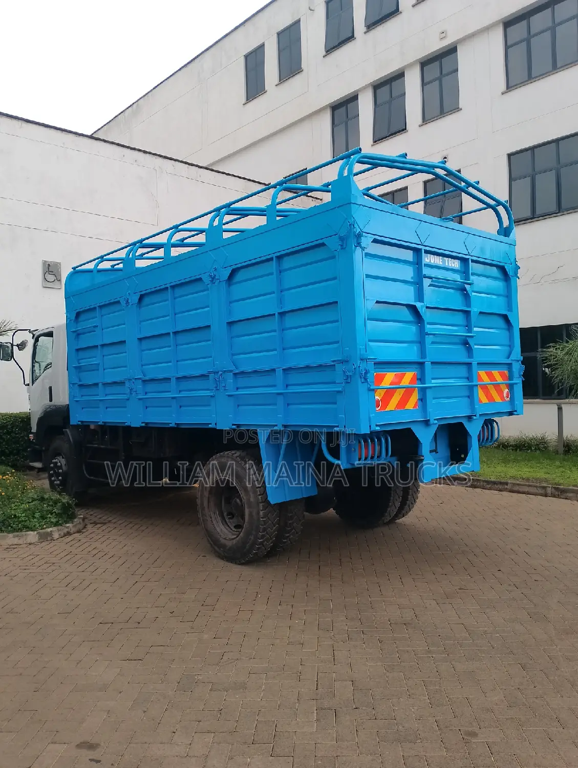 FVR 90 (Blue) Isuzu