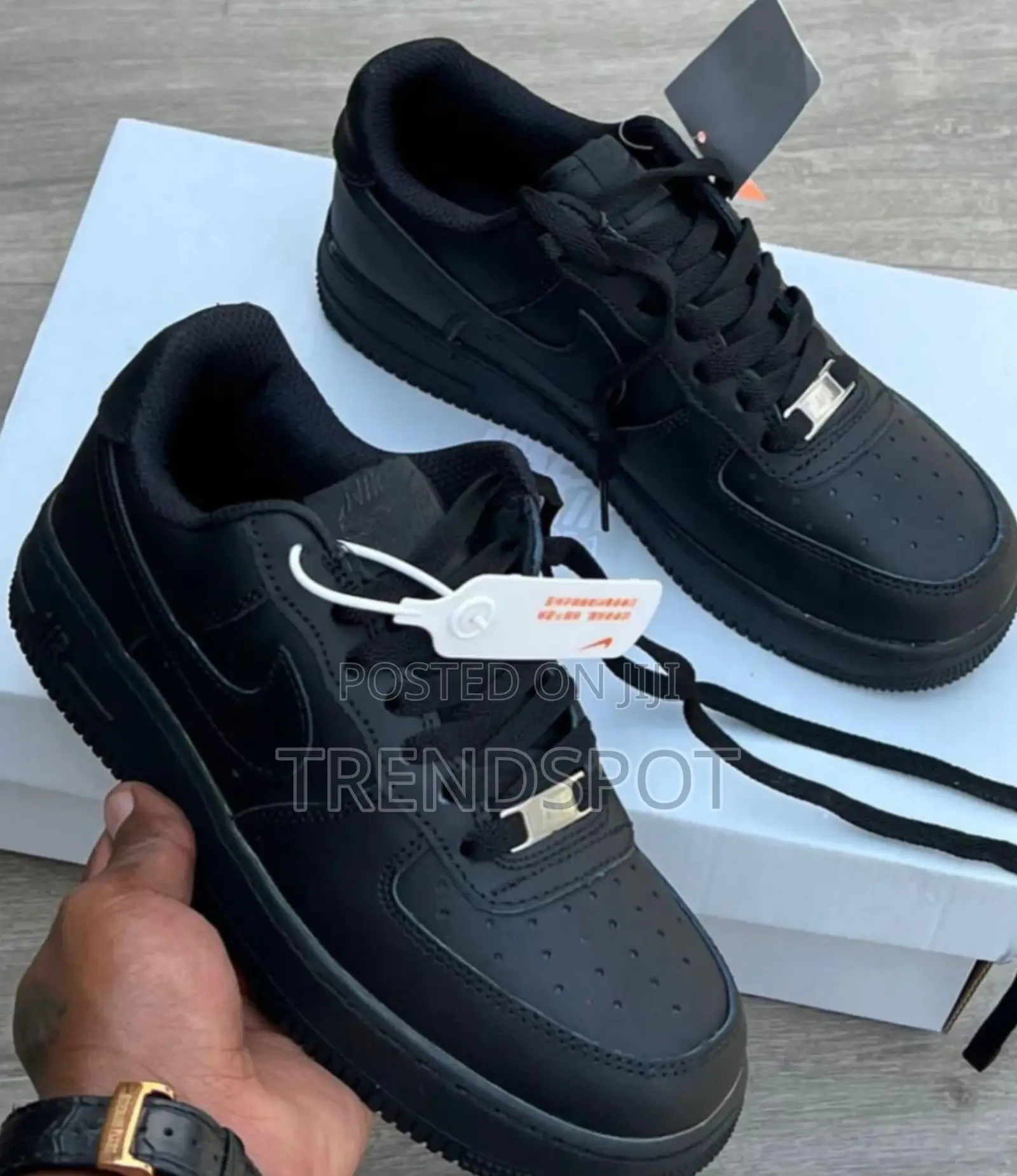 Airforce Black Sneakers