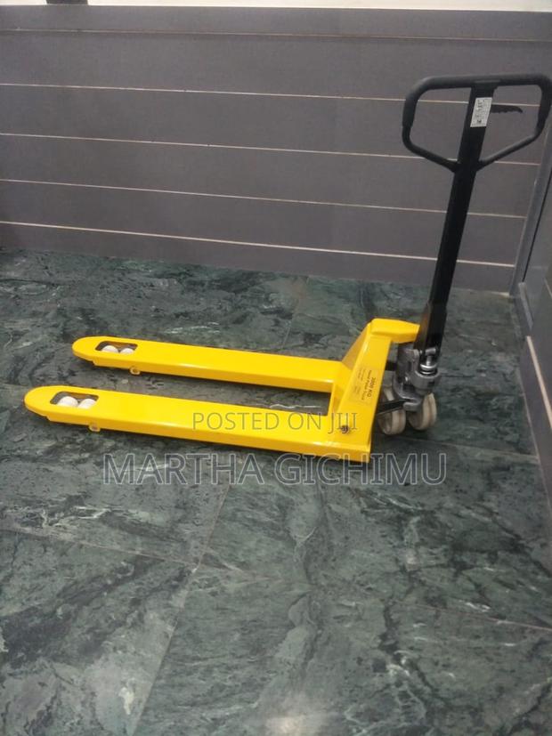 Heavy Duty Industrial Pallet Truck Available - main view