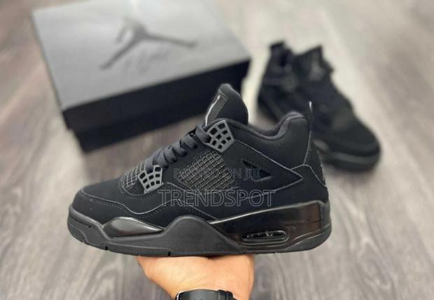Quality Black Jordan 4s - main view