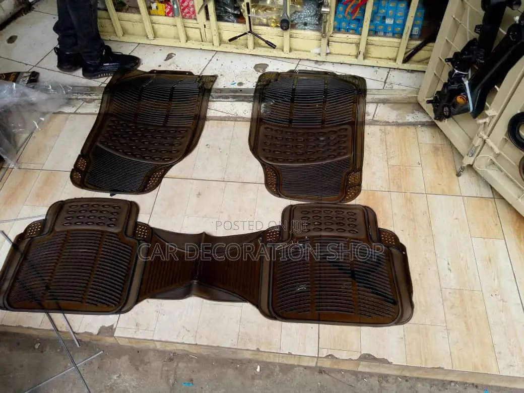 3pc Clear Black Carpet Floor Mats