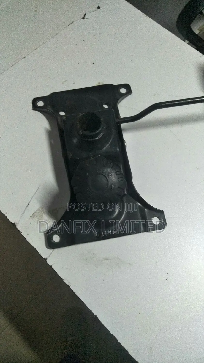 Strong Mechanism for Office Chairs