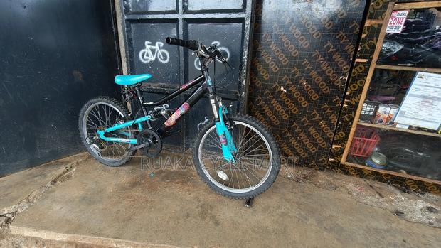 Ex UK Mountain Bike Size 20 - thumbnail 5