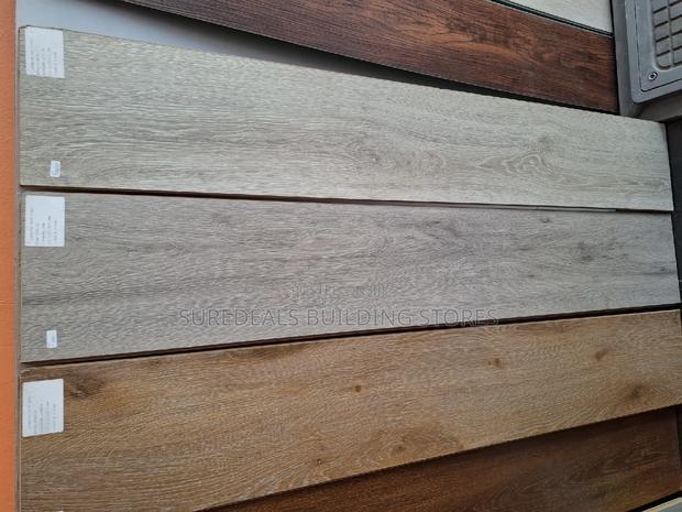 Laminate Flooring Interlocking Planks-8mm - thumbnail 3