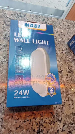24w Bulkhead White Oval