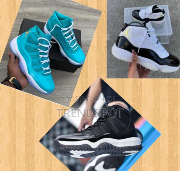 Jordan 11 Size 38-45 - thumbnail 3
