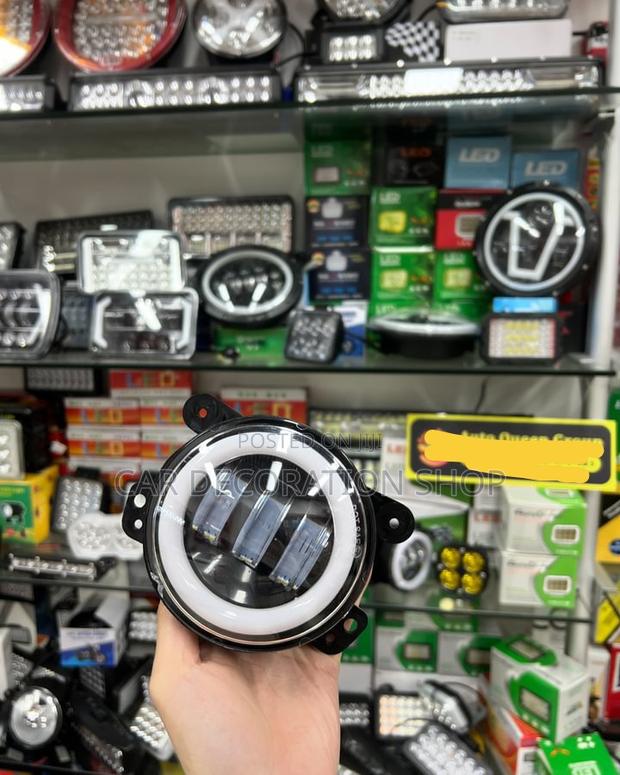 4" Round Headlights in Pair With Running Lights - main view
