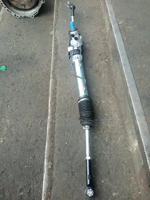 Toyota Hiace 5 L Steering Rack ( Shark)