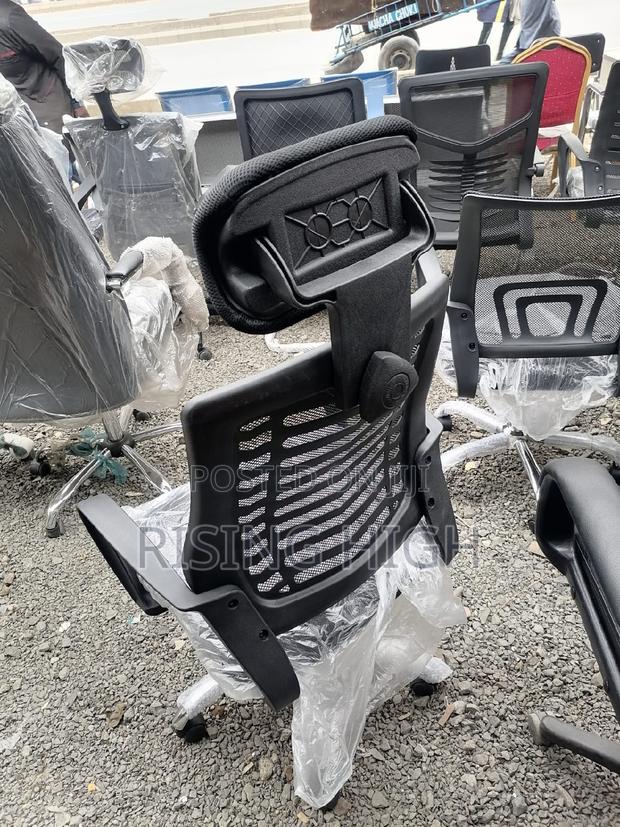High Quality Ergonomic Office Chair - main view