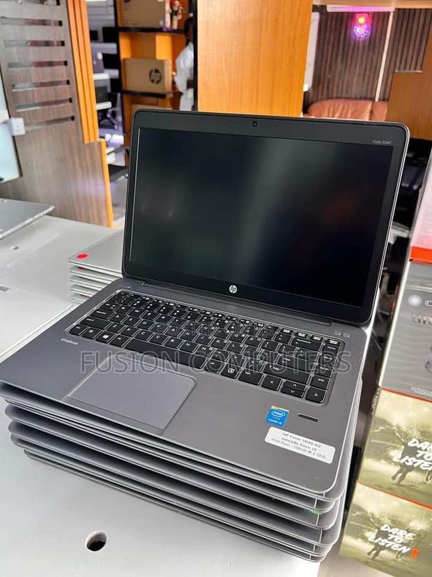 Laptop HP EliteBook Folio 1040 G2 8GB Intel Core I5 SSD 256GB - main view