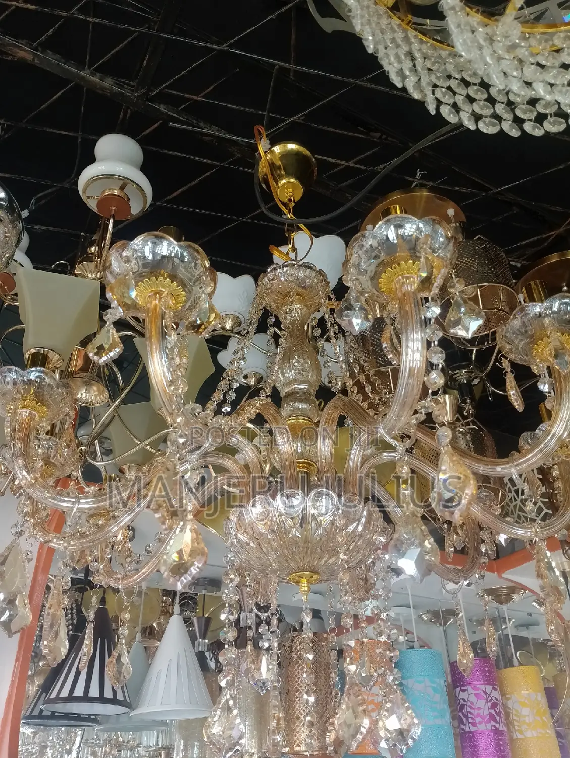 10arms Chandelier Lighting