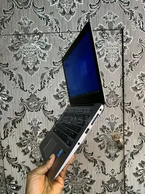 Laptop HP EliteBook 820 G3 8GB Intel Celeron SSD 256GB