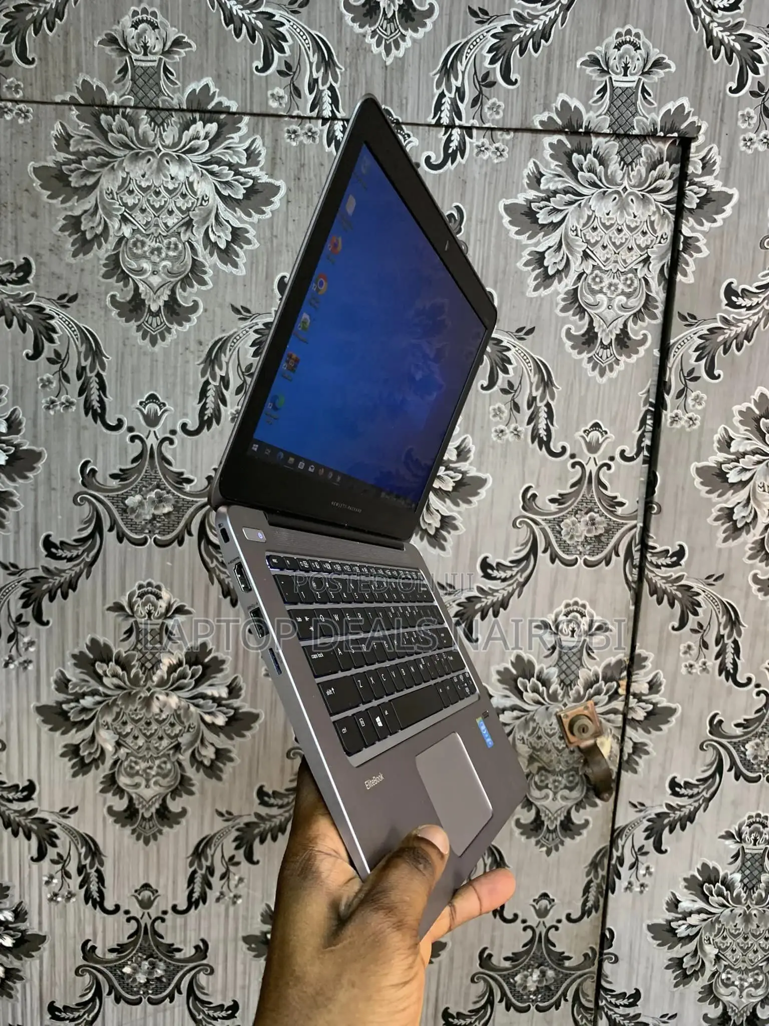 Laptop HP EliteBook 820 G3 8GB Intel Celeron SSD 256GB