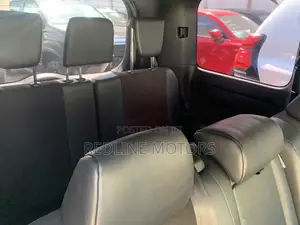 Toyota Noah 2.0 FWD (6 Seater) 2017 Gray