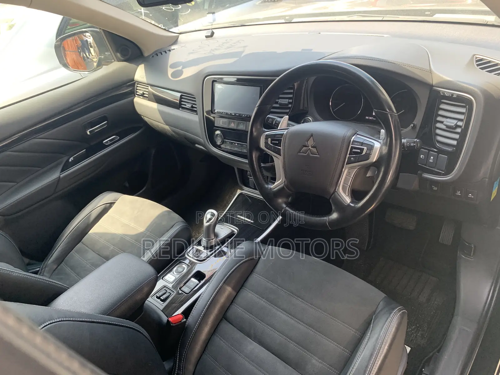 Mitsubishi Outlander 2.0 PHEV AWD 2017 Matt Black