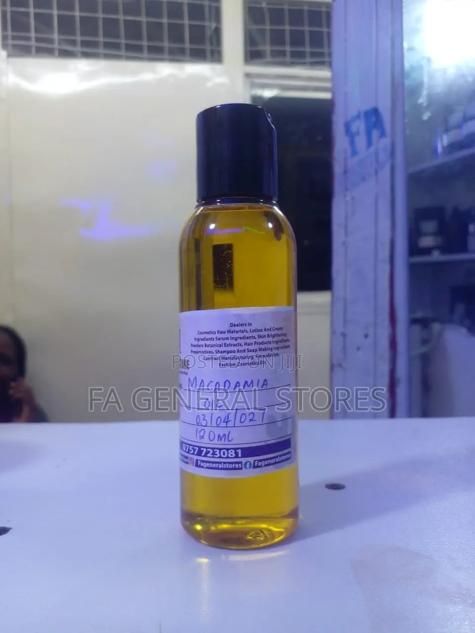 Macadamia Nut Oil
