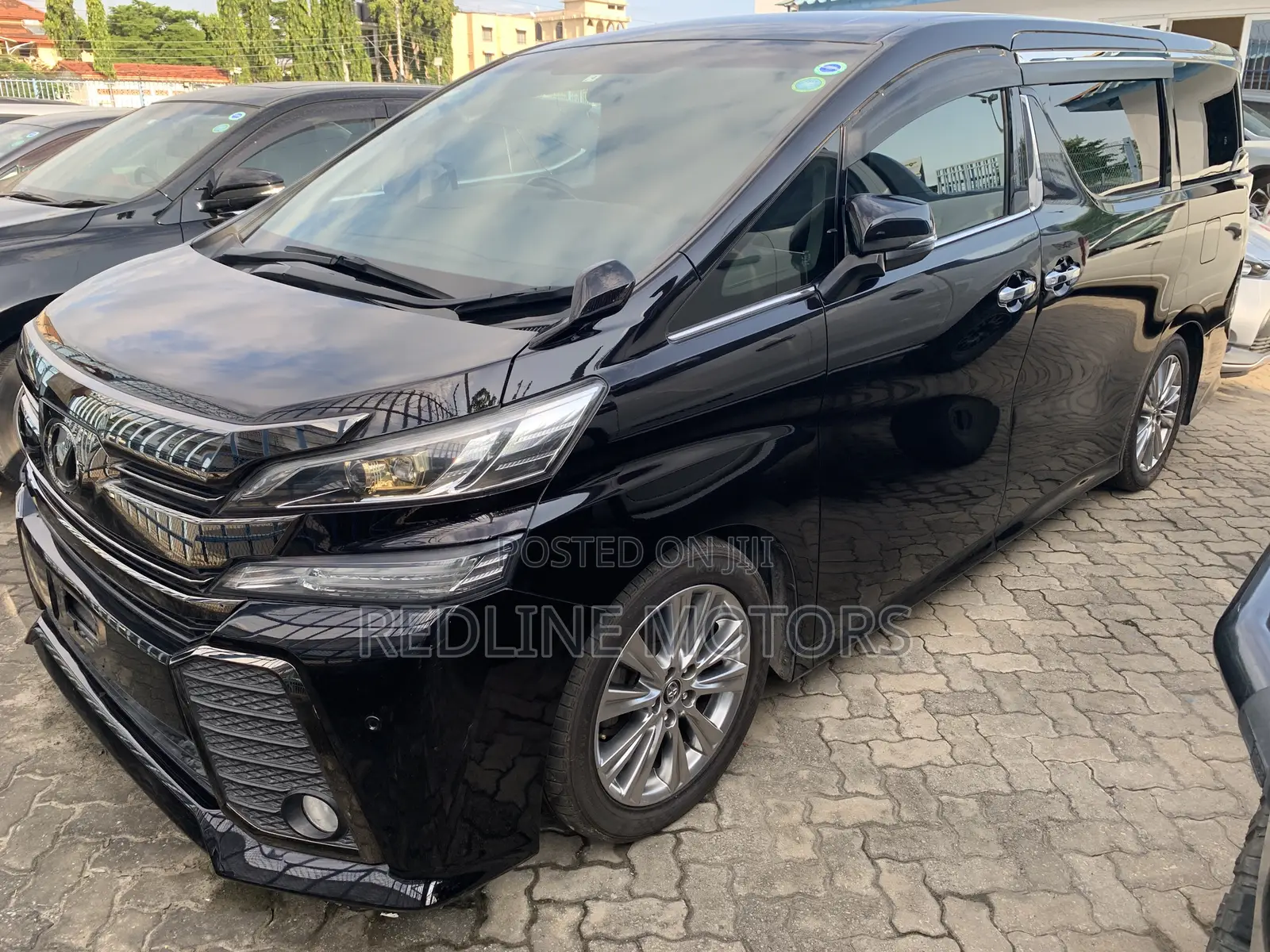 Toyota Vellfire 2017 Black