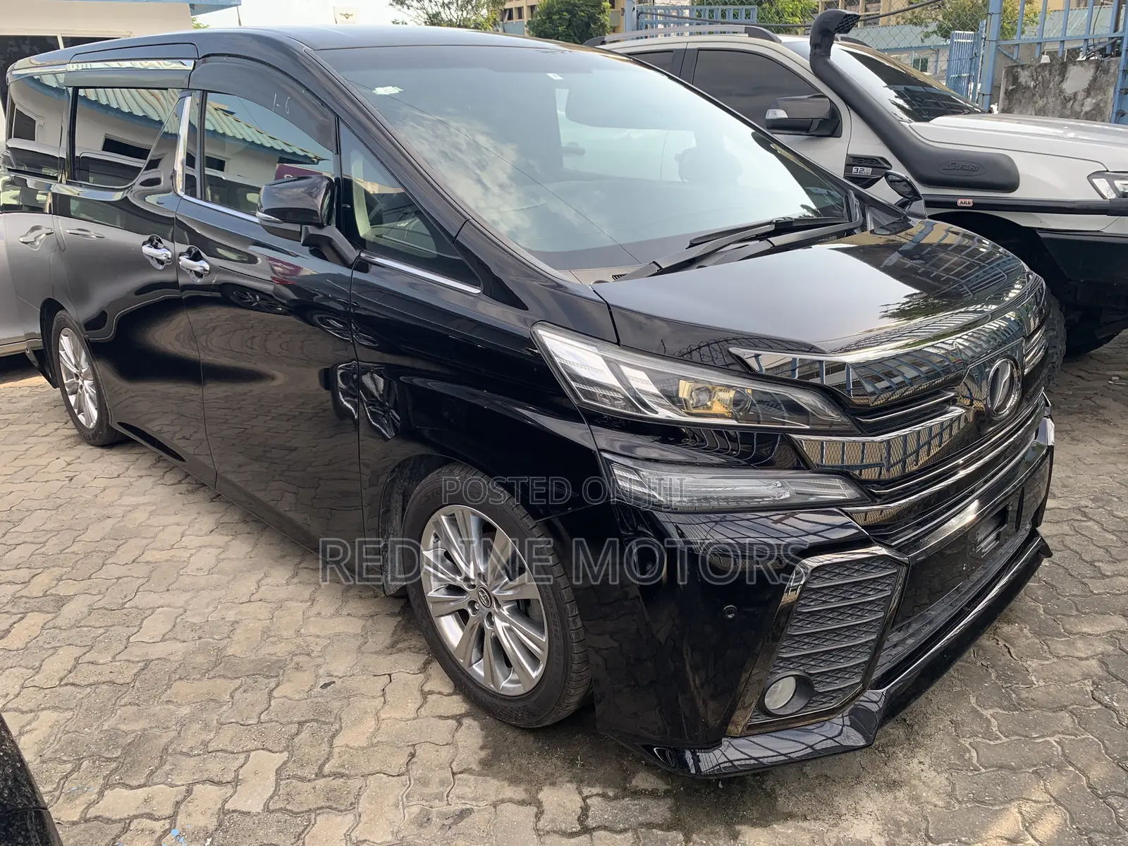Toyota Vellfire 2017 Black