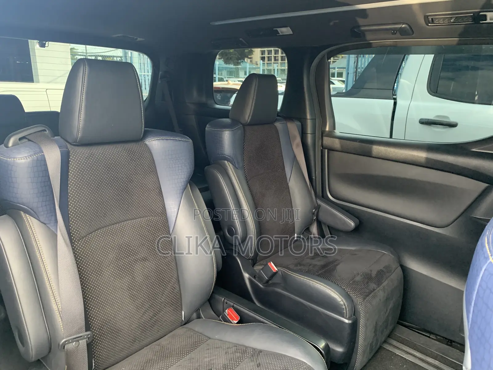 Toyota Vellfire 2017 Black