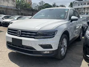 Volkswagen Tiguan 2.0T S FWD 2017 White
