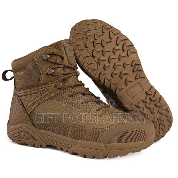 Mens Hiking Boots - thumbnail 2