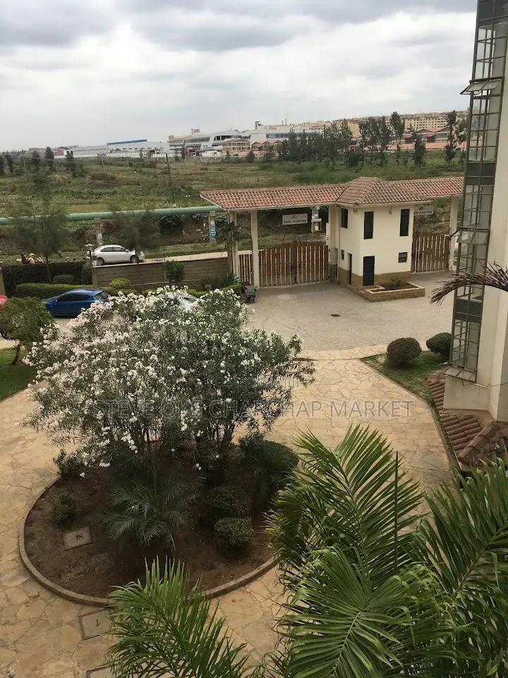3bdrm Apartment in Sunset Boulevard, Athi River for sale