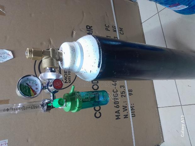 1.36mm3 Oxygen Cylinder/Regulator - main view