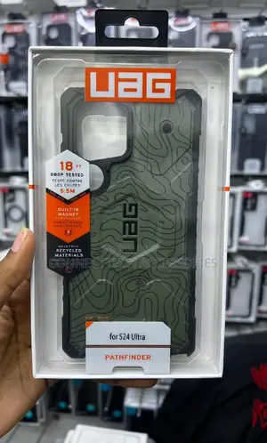 Samsung Galaxy S24 Ultra UAG Pathfinder Case