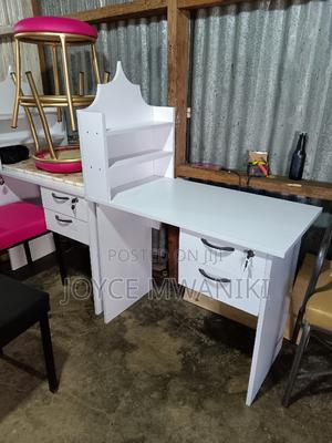 Manicure Table, White - thumbnail 2