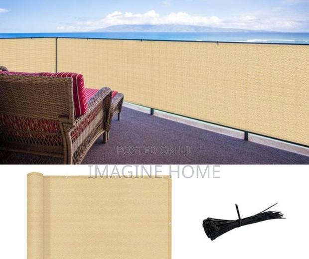 Balcony Privacy Shield/Dust Trap