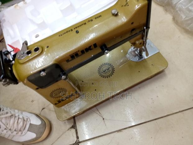 Industrial Sewing Machine/Juki Sewing Machine 