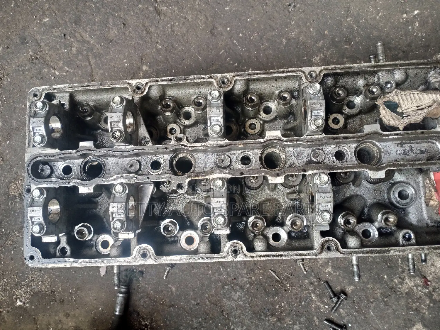 Ford Everest Head Cylinder WE