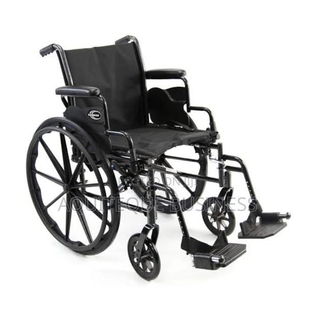 Wheel Chairs. Manual Wheel Chairs
