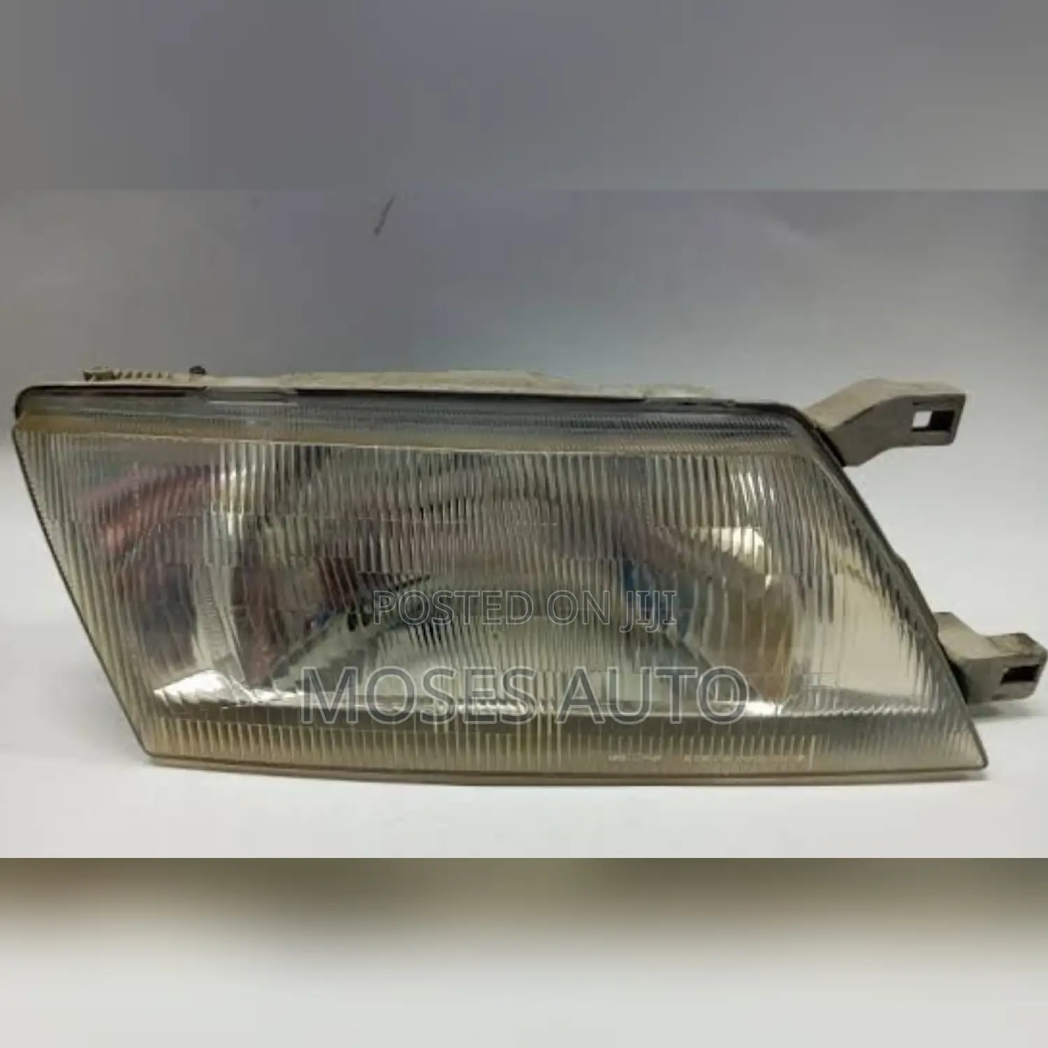 Nissan B14 Headlight