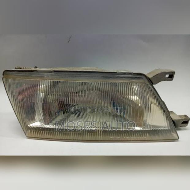 Nissan B14 Headlight