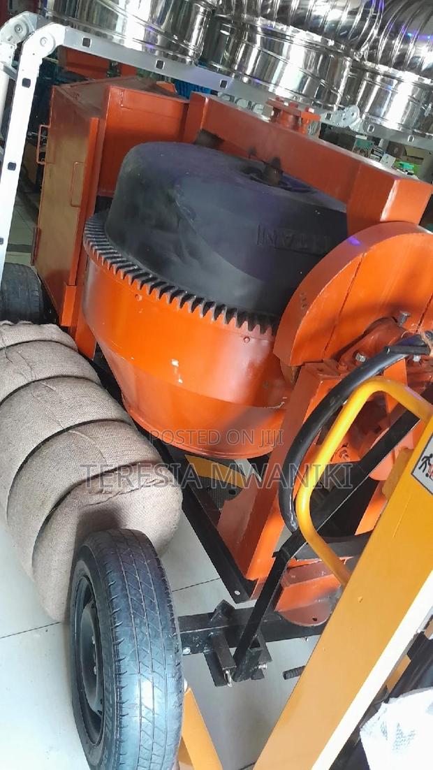 Titan Indian Concrete Mixers */Heavy Duty Concrete Mixer. - main view