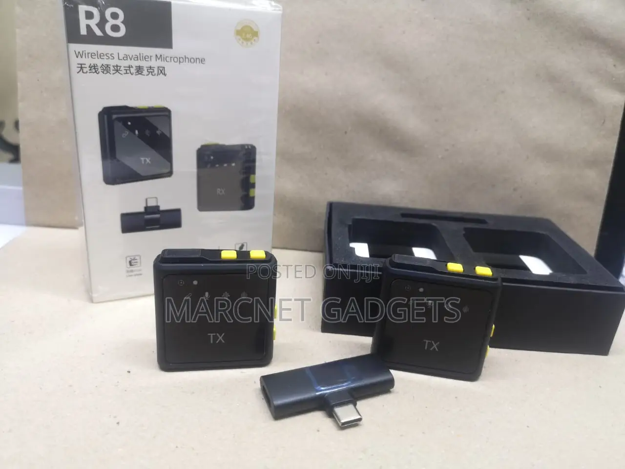 Long Range Noise Cancellatio R8 Wireless Lavelier Microphone