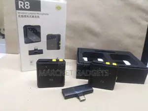 Long Range Noise Cancellatio R8 Wireless Lavelier Microphone