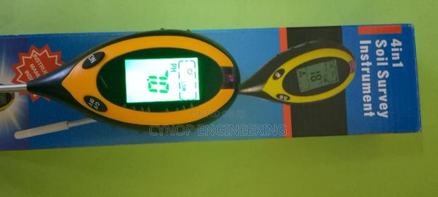 Multifunction Garden Soil Meter - main view