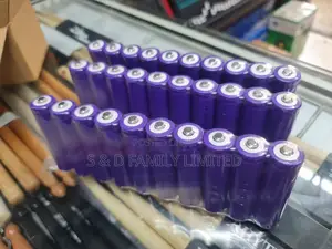 3.7V 18650 Rechargeable Batteries