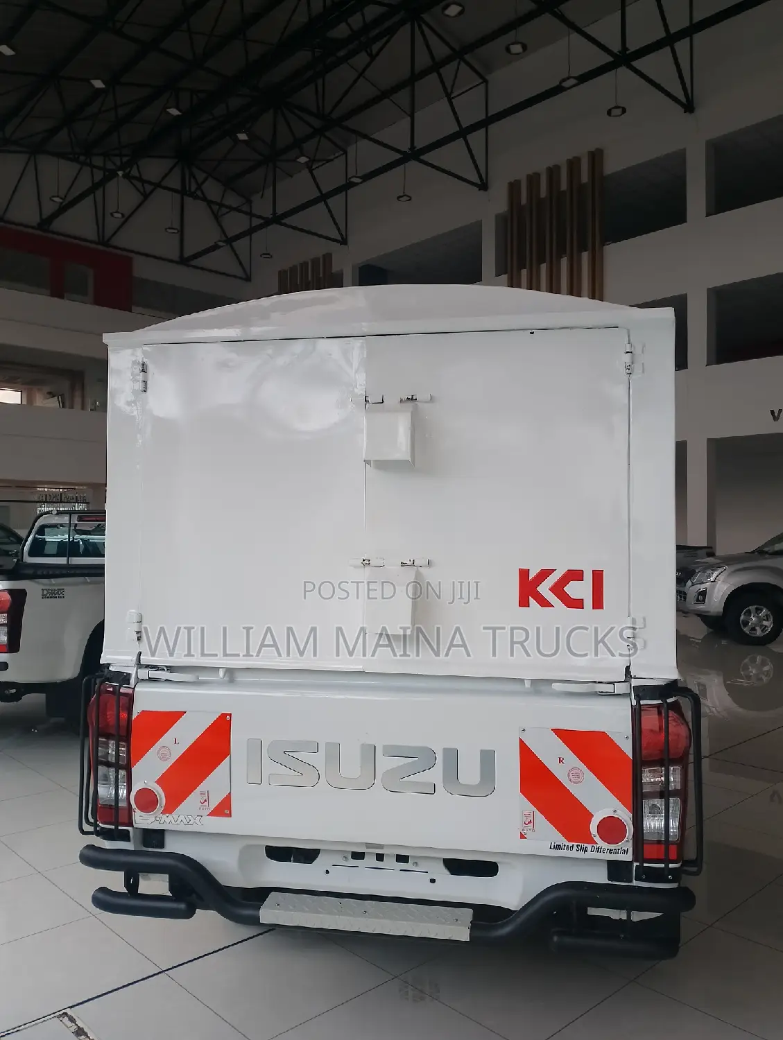 New Isuzu D-MAX 2024 White