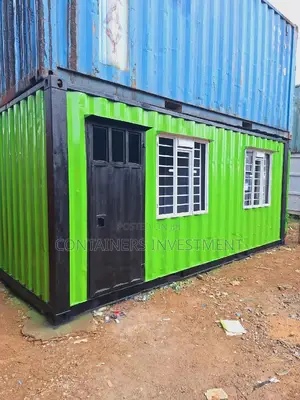 20ft Container Store And Store Man Office.