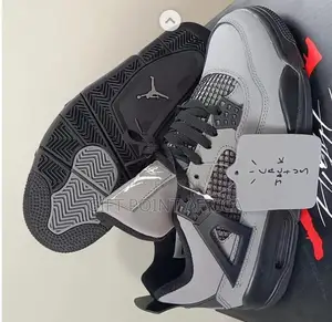 Air Jordan 4 Unisex Sneakers